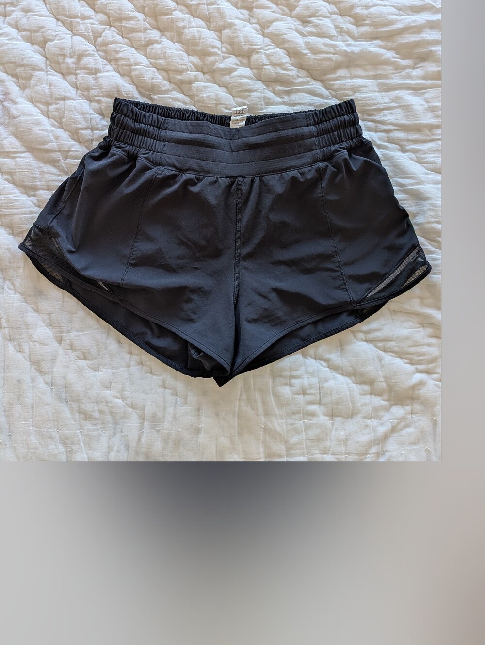 Lululemon Hotty Hot High Rise 2.5" Shorts In Black